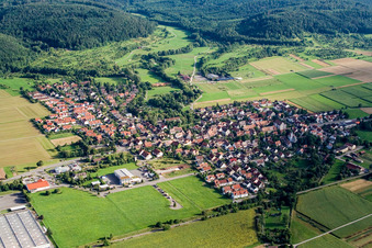 Vue aérienne de Du nord à le quartier Bühl in Tübingen dans le département Bade-Wurtemberg, Allemagne