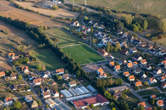 Vue aérienne de Stade Seltzbach - USP à Preuschdorf dans le département Bas Rhin, France