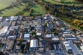 Centre informatique de l'Église de la Fondation du sud-ouest de l'Allemagne à le quartier Eggenstein in Eggenstein-Leopoldshafen dans le département Bade-Wurtemberg, Allemagne d'en haut