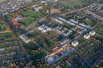 Parc technologique Karlsruhe à le quartier Rintheim in Karlsruhe dans le département Bade-Wurtemberg, Allemagne hors des airs