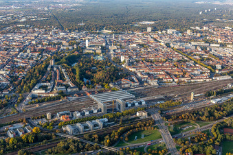 Photographie aérienne de Chantier de construction du nouveau bâtiment de bureaux et commercial sur la Schwarzwaldstraße à le quartier Südweststadt in Karlsruhe dans le département Bade-Wurtemberg, Allemagne