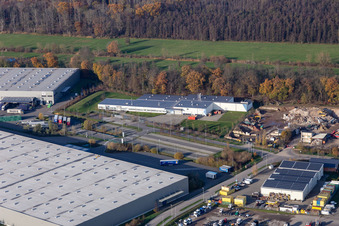 Vue oblique de Parc industriel de Horst avec Magna Exteriors, Zufall Logistics, STS Group et Thermo Fisher à le quartier Minderslachen in Kandel dans le département Rhénanie-Palatinat, Allemagne
