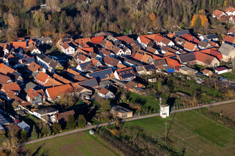 Vue aérienne de Dans la dîme de la cloche à Winden dans le département Rhénanie-Palatinat, Allemagne