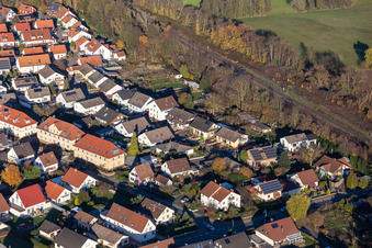 Vue aérienne de Dans la roseraie à Winden dans le département Rhénanie-Palatinat, Allemagne