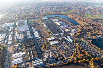 Vue aérienne de Usine automobile Daimler de Wörth à Wörth am Rhein dans le département Rhénanie-Palatinat, Allemagne