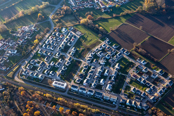 Vue aérienne de Bague Paul Klee à Wörth am Rhein dans le département Rhénanie-Palatinat, Allemagne