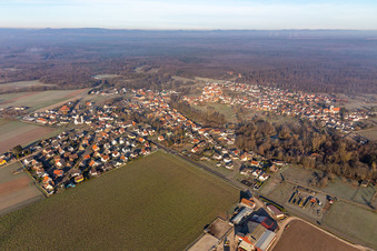 Scheibenhard dans le département Bas Rhin, France d'un drone