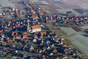 Vue aérienne de Schleithal dans le département Bas Rhin, France