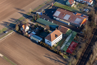 Vue aérienne de Marché frais de Wasgau à Steinfeld dans le département Rhénanie-Palatinat, Allemagne