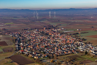 Vue aérienne de Devant le parc éolien de Freckenfeld à Minfeld dans le département Rhénanie-Palatinat, Allemagne