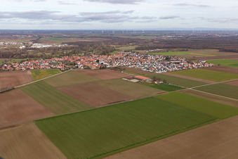 Vue oblique de Steinweiler dans le département Rhénanie-Palatinat, Allemagne