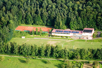 Vue aérienne de Association sportive Stupferich 1896/1912 eV à le quartier Stupferich in Karlsruhe dans le département Bade-Wurtemberg, Allemagne