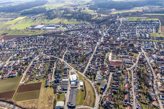 Vue aérienne de Perouser Straße avec Schneider Fensterbau GmbH à le quartier Malmsheim in Renningen dans le département Bade-Wurtemberg, Allemagne