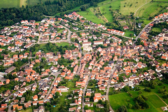 Vue oblique de Quartier Ittersbach in Karlsbad dans le département Bade-Wurtemberg, Allemagne