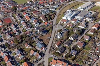 Perouser Straße avec Schneider Fensterbau GmbH à le quartier Malmsheim in Renningen dans le département Bade-Wurtemberg, Allemagne depuis l'avion