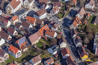 Vue aérienne de Rue principale à Renningen dans le département Bade-Wurtemberg, Allemagne