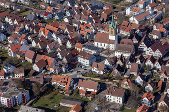 Vue d'oiseau de Renningen dans le département Bade-Wurtemberg, Allemagne
