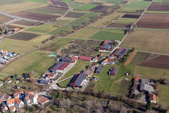 Renningen dans le département Bade-Wurtemberg, Allemagne du point de vue du drone