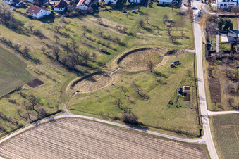 Vue aérienne de Conrad-Weiser-Straße à le quartier Affstätt in Herrenberg dans le département Bade-Wurtemberg, Allemagne
