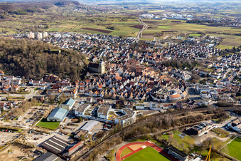 Vue aérienne de Vue de la ville depuis le nord à Herrenberg dans le département Bade-Wurtemberg, Allemagne