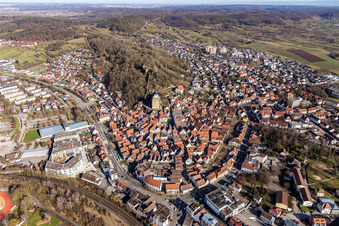 Vue aérienne de Vue d'ensemble de la ville depuis l'ouest à Herrenberg dans le département Bade-Wurtemberg, Allemagne