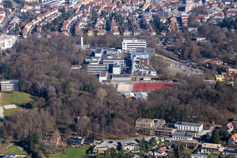 Vue aérienne de Campus de Landau de l'Université de Coblence-Landau à Landau in der Pfalz dans le département Rhénanie-Palatinat, Allemagne