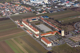 Le Quartier-Hornbach à Neustadt an der Weinstraße dans le département Rhénanie-Palatinat, Allemagne vue d'en haut