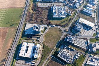 Enregistrement par drone de Zone industrielle Nord à Rülzheim dans le département Rhénanie-Palatinat, Allemagne