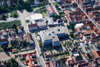 Vue aérienne de Caisse d'épargne GER-Kandel à Kandel dans le département Rhénanie-Palatinat, Allemagne