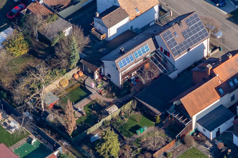 Vue d'oiseau de Waldstr à Kandel dans le département Rhénanie-Palatinat, Allemagne