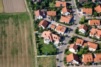 Vue aérienne de Bague Poméranie à Offenbach an der Queich dans le département Rhénanie-Palatinat, Allemagne