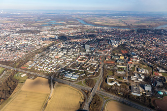 Vue aérienne de Ouest à Speyer dans le département Rhénanie-Palatinat, Allemagne