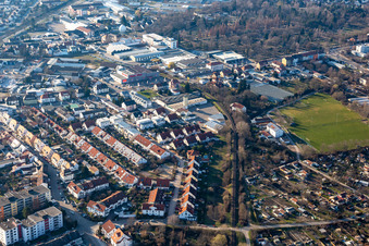 Vue oblique de Ancien site Promarkt Am Rabensteinerweg à Speyer dans le département Rhénanie-Palatinat, Allemagne