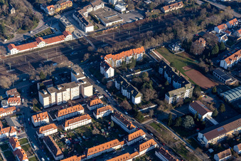 Vue aérienne de Marché bio de denn à Speyer dans le département Rhénanie-Palatinat, Allemagne