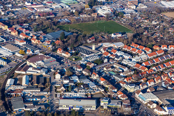 Vue oblique de Wormser Landstr à Speyer dans le département Rhénanie-Palatinat, Allemagne