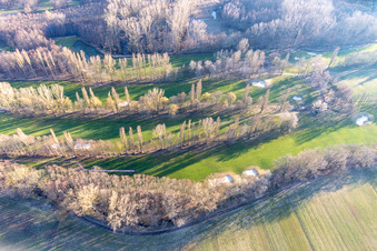 Vue aérienne de Terrain du parcours de golf du Golf Club Pfalz à le quartier Geinsheim in Neustadt an der Weinstraße dans le département Rhénanie-Palatinat, Allemagne