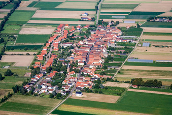 Photographie aérienne de Vue sur le village à Böbingen dans le département Rhénanie-Palatinat, Allemagne