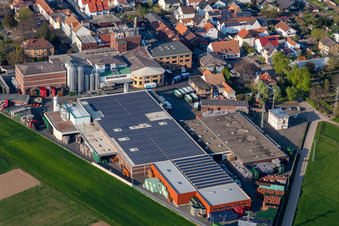 Vue aérienne de Locaux de l'usine BELLHEIMER BRAUEREI - PARK & Bellheimer Brauereien GmbH & Co. KG à Bellheim dans le département Rhénanie-Palatinat, Allemagne