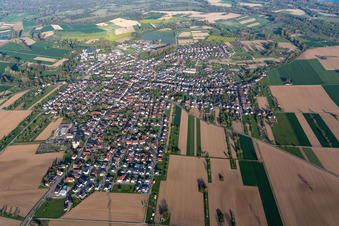 Vue aérienne de Vue du centre-ville de Kappel dans le quartier de Kappel Grafenhausen à le quartier Kappel am Rhein in Kappel-Grafenhausen dans le département Bade-Wurtemberg, Allemagne