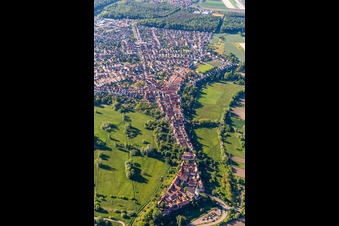 Enregistrement par drone de Ludwigstraße à Jockgrim dans le département Rhénanie-Palatinat, Allemagne