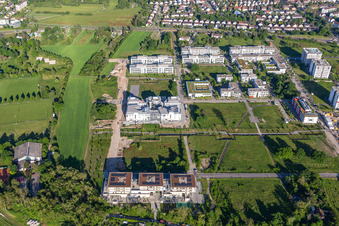 Parc technologique à le quartier Rintheim in Karlsruhe dans le département Bade-Wurtemberg, Allemagne d'en haut