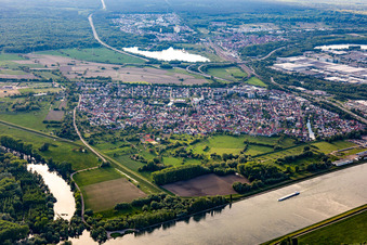 Quartier Maximiliansau in Wörth am Rhein dans le département Rhénanie-Palatinat, Allemagne depuis l'avion