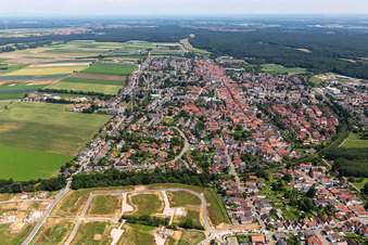 Kandel dans le département Rhénanie-Palatinat, Allemagne vue du ciel