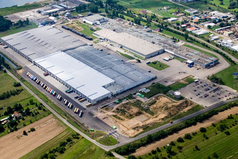 Vue oblique de Goodyear du nord-est à Philippsburg dans le département Bade-Wurtemberg, Allemagne