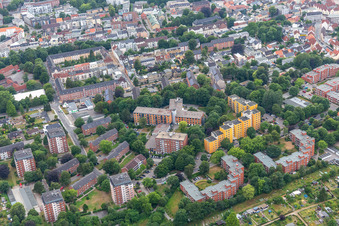Vue aérienne de Rue Schulze-Delitzsch à le quartier Bredeberg in Flensburg dans le département Schleswig-Holstein, Allemagne