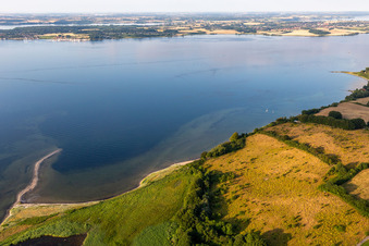 Vue aérienne de Sommet avec vue sur Rednbjerg (DK) à le quartier Holnis in Glücksburg dans le département Schleswig-Holstein, Allemagne