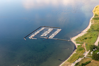Vue aérienne de Port de plaisance de Bockholmwik à Munkbrarup dans le département Schleswig-Holstein, Allemagne