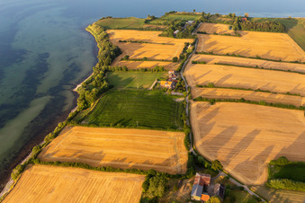 Vue aérienne de Pointe de la baie de Geltinger à le quartier Habernis in Steinberg dans le département Schleswig-Holstein, Allemagne