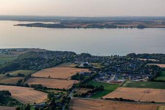 Vue aérienne de Westerholz dans le département Schleswig-Holstein, Allemagne