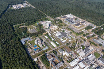 Vue aérienne de KNK (réacteur de recherche avec cœur de réacteur refroidi au sodium) au Campus Nordin de l'Institut de technologie de Karlsruhe Eggenstein-Leopoldshafen à le quartier Leopoldshafen in Eggenstein-Leopoldshafen dans le département Bade-Wurtemberg, Allemagne